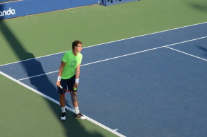 Denis Isotomin (*86 / UZB) - 1st service in practice - 1 of 5 - start - 2016 US.Open - NYC
